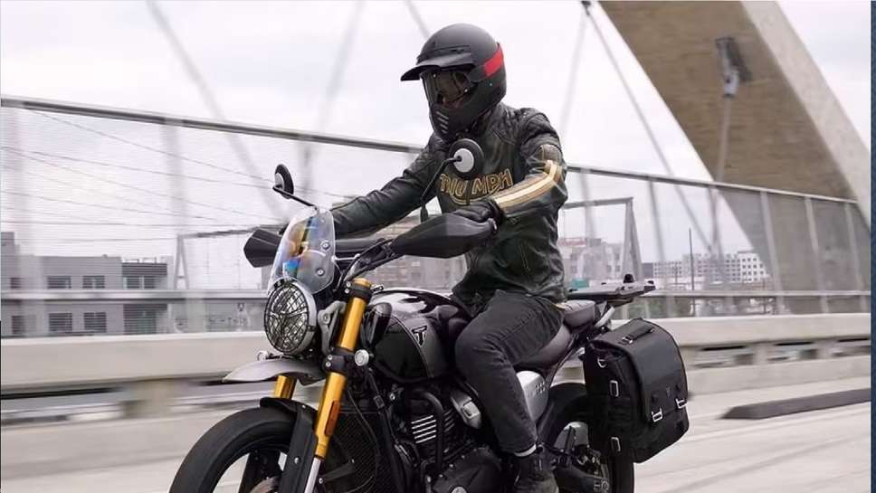 ये है ट्रायम्फ की दूसरी मेड इन इंडिया बाइक. (Image: Triumph Motorcycles) Triumph Scrambler 400X: